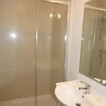 Hotel Ryan's 2*